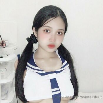 twintailsluut