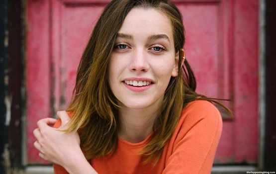 Victoria Pedretti