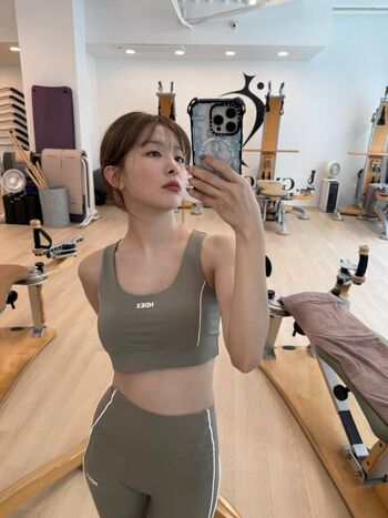 WomenK-pop