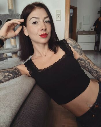 xtheresa_