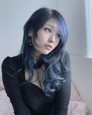 YoonHyoonAikuros